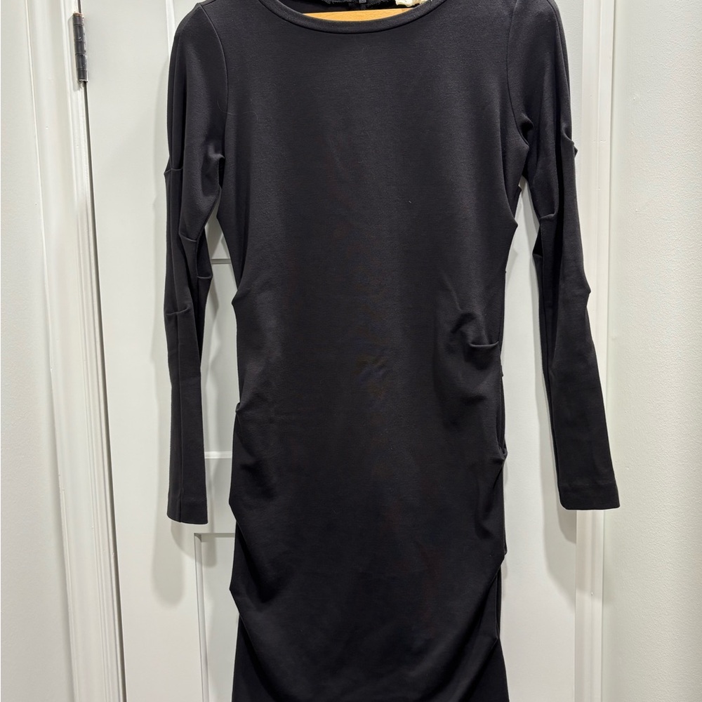 Chic Long Sleeve Black Dress